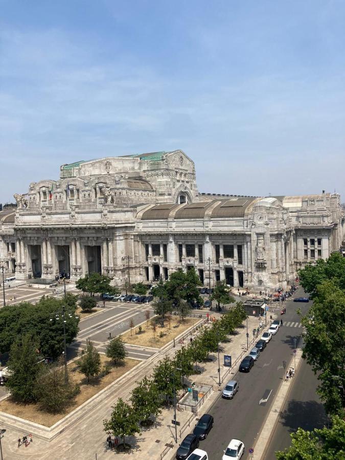 Ih Hotels Milano Centrale Guest House Exterior photo