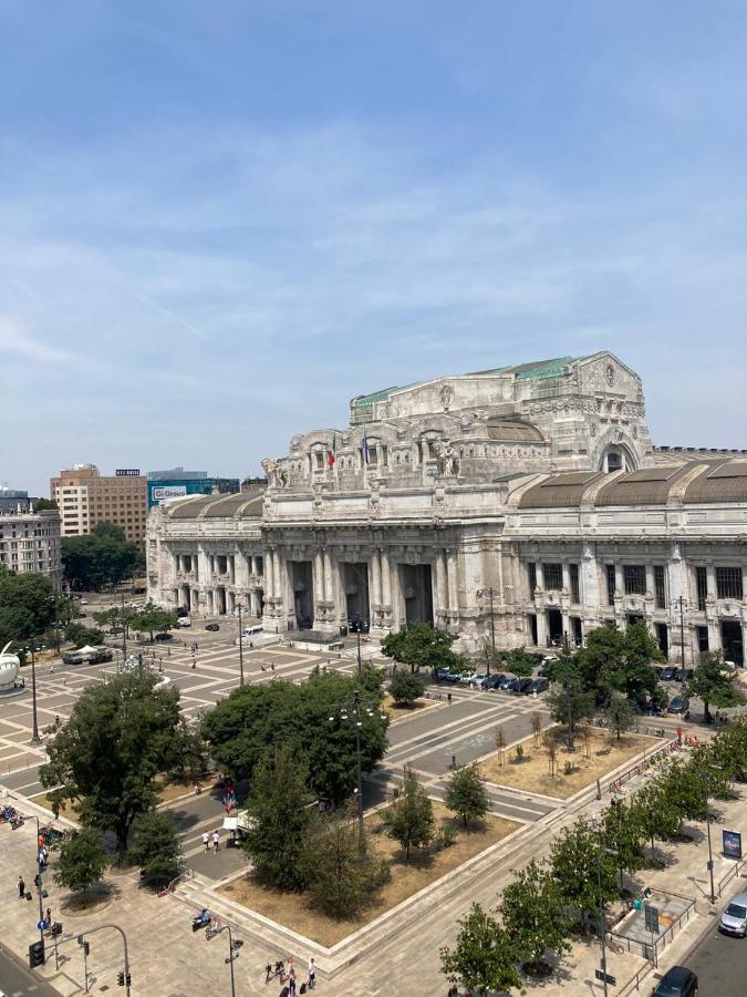 Ih Hotels Milano Centrale Guest House Exterior photo